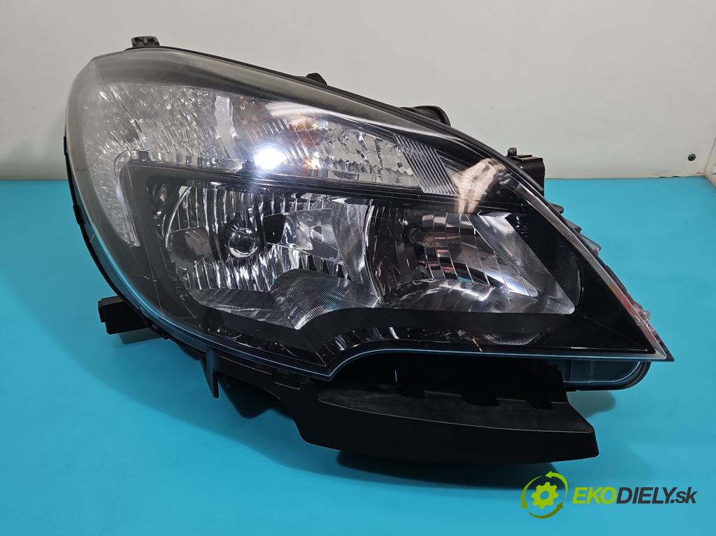 Opel Mokka A 2012-2019 1.4 T 140 hp manual 103 kW 1364 cm3 5- světlo pravý 42435930 (Pravé přední světlo)