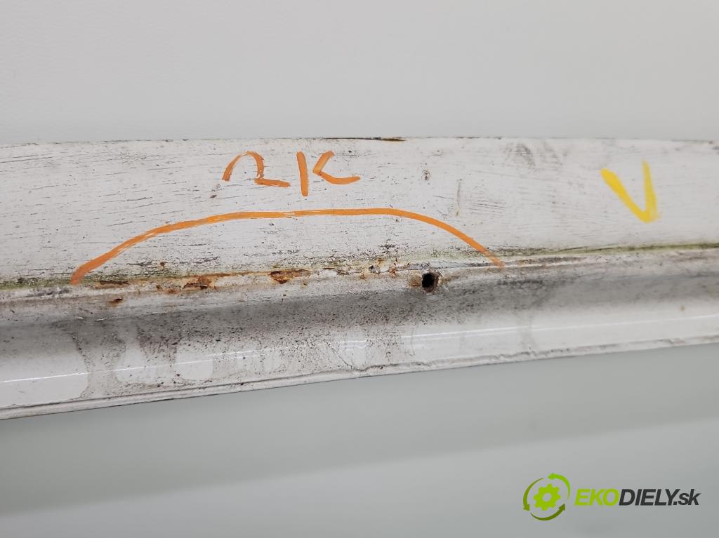 Vw LT II 1996-2006 2.5 tdi 109 HP manual 80 kW 2461 cm3 5- kapota predná