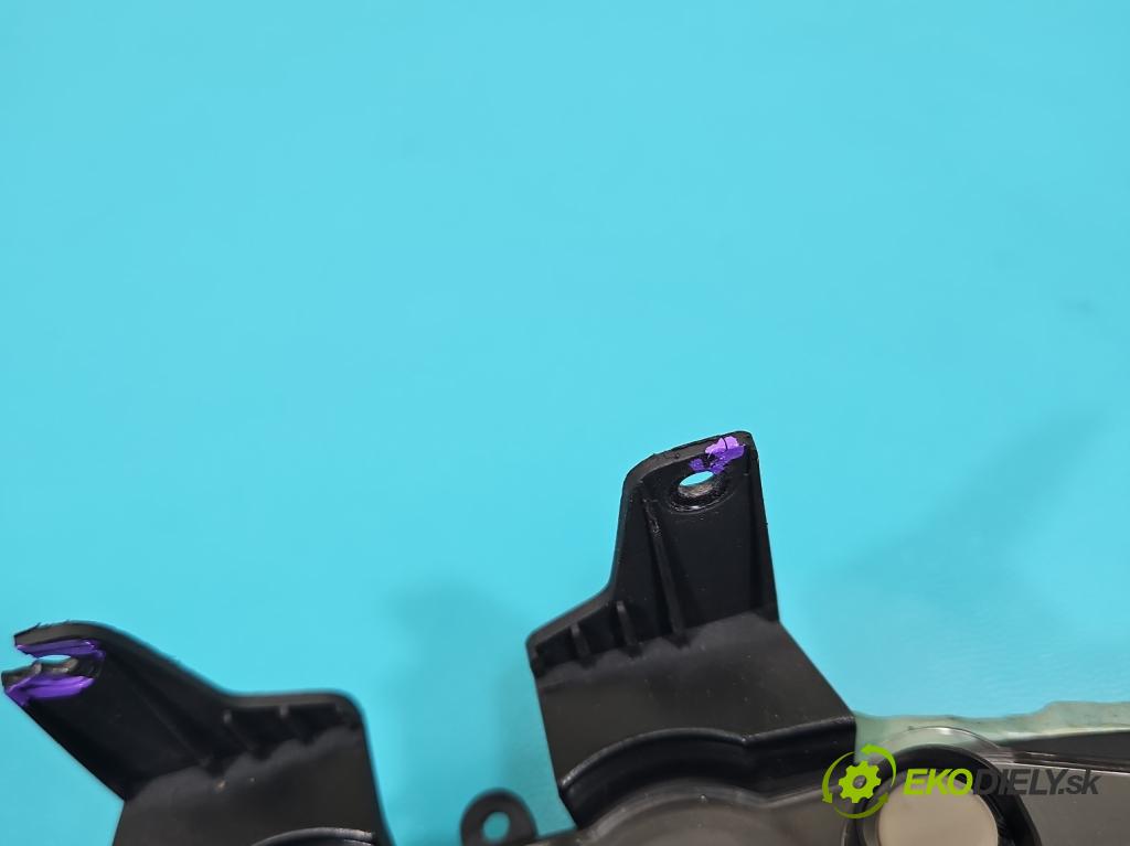 Seat Cordoba II 6L 2002-2008 1.4 tdi 75 HP manual 55 kW 1422 cm3 4- prístrojovka/ budíky 81071507 (Prístrojová doska)