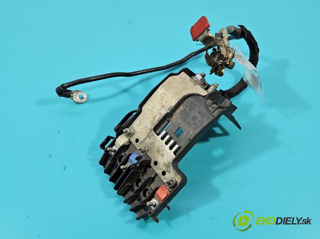 Peugeot 308 I 2007-2013 1.6 16V 120 hp manual 88 kW 1598 cm3 5- kontakt plusová 9663704680