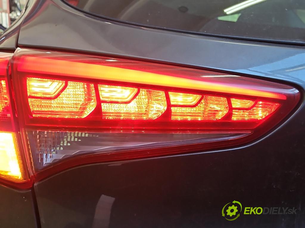 Hyundai Tucson III 2015-2020 1.6 GDI 132 hp manual 97 kW 1591 cm3 5- světlo zadní levé 92403-D3 (Klika dveří ostatní)