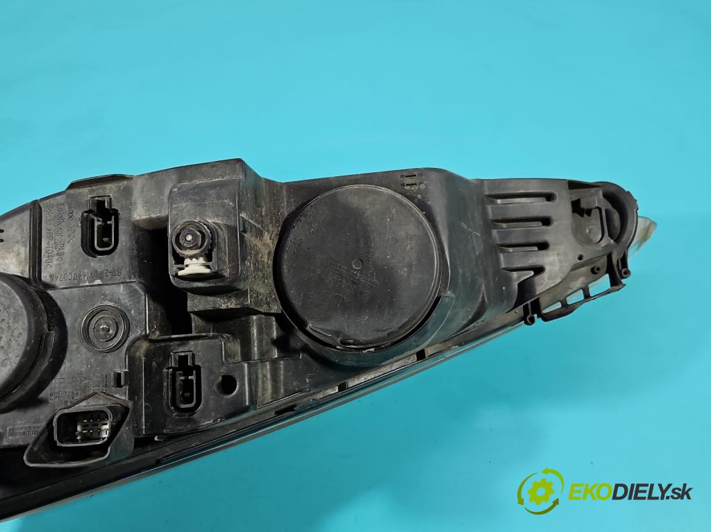 Peugeot 308 I 2007-2013 1.6 16V 120 HP manual 88 kW 1598 cm3 5- Reflektor: pravý 9656162480 (Svetlo predné pravé)