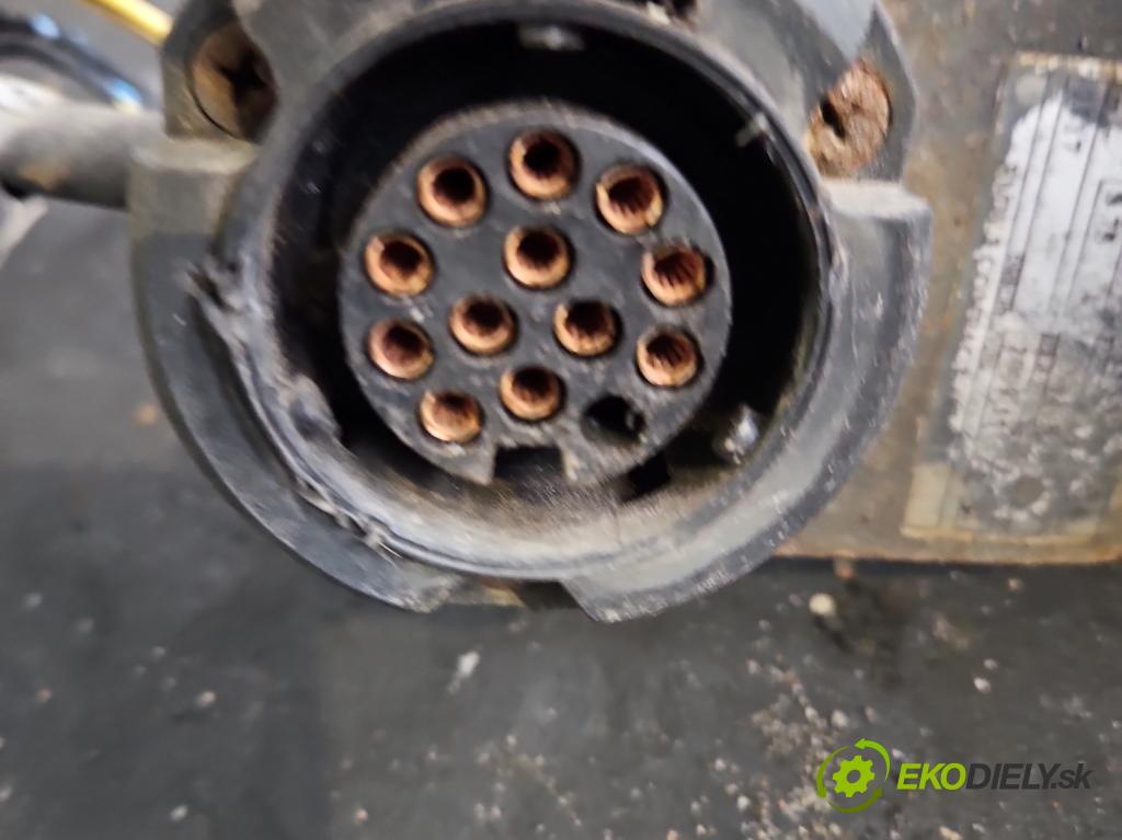 Bmw 3 E46 1998-2007 1.8 116 hp manual 85 kW 1796 cm3 3- oko tažné  (Tažné zařízení)