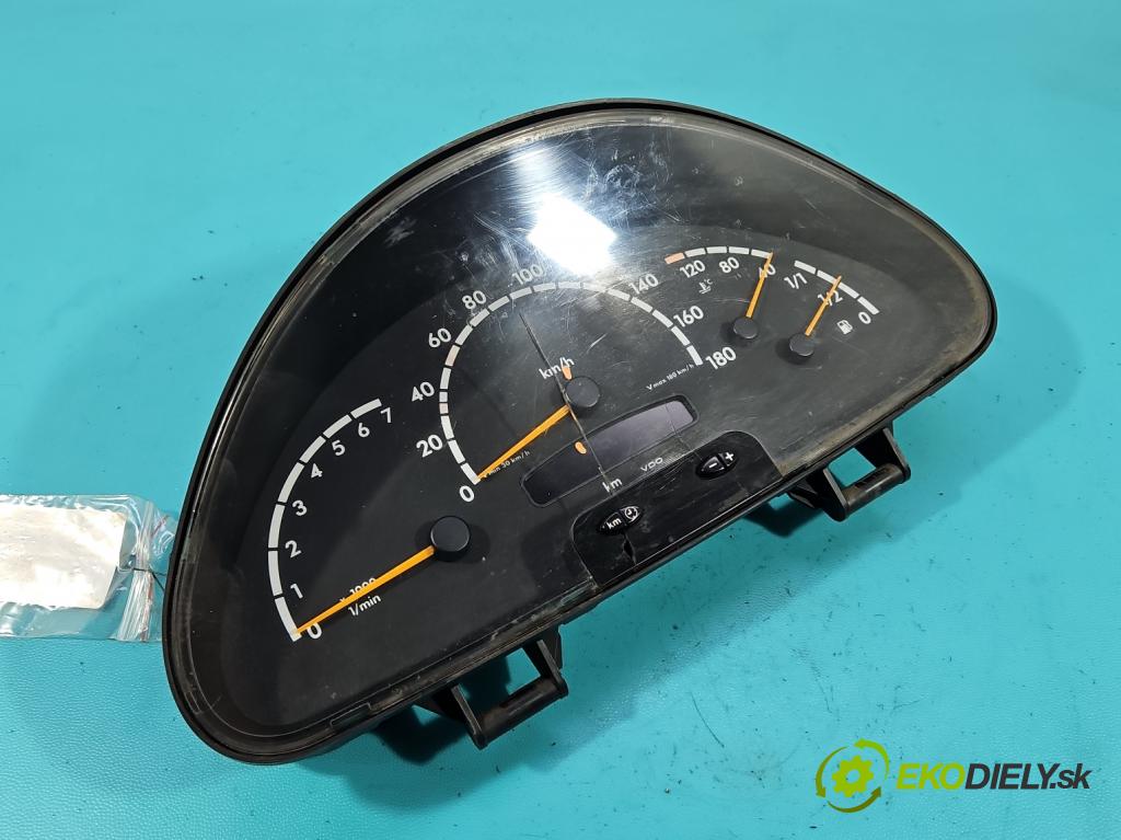 Mercedes Sprinter I 1995-2006 2,2.0 cdi 82 HP manual 60 kW 2148 cm3 5- prístrojovka/ budíky A0004466921 (Prístrojová doska)