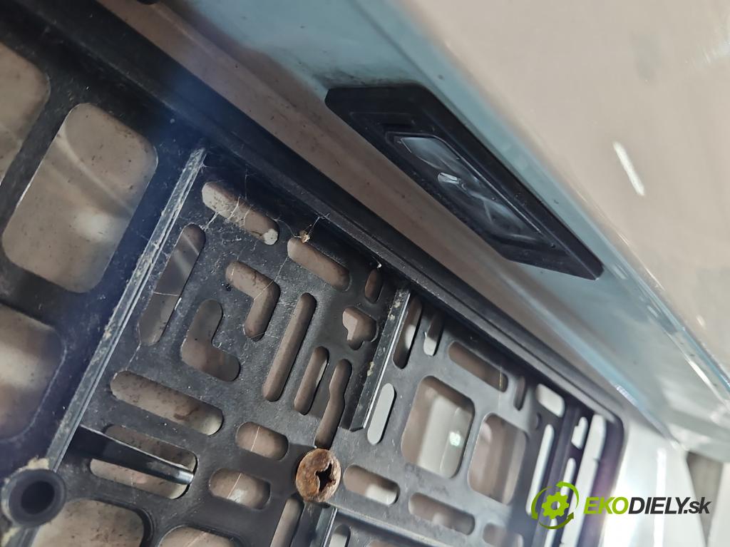 Skoda Superb III 2015-2024 2.0 tdi 190 hp automatic 140 kW 1968 cm3 5- zadní kufrové dveře  (Zadní kapota (kufr))