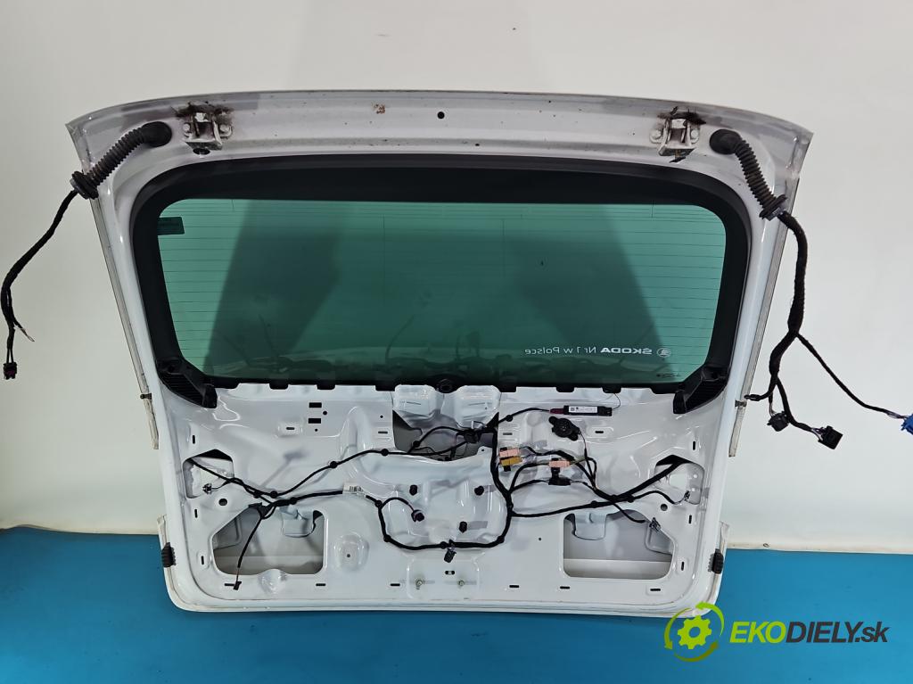 Skoda Superb III 2015-2024 2.0 tdi 190 hp automatic 140 kW 1968 cm3 5- zadní kufrové dveře  (Zadní kapota (kufr))