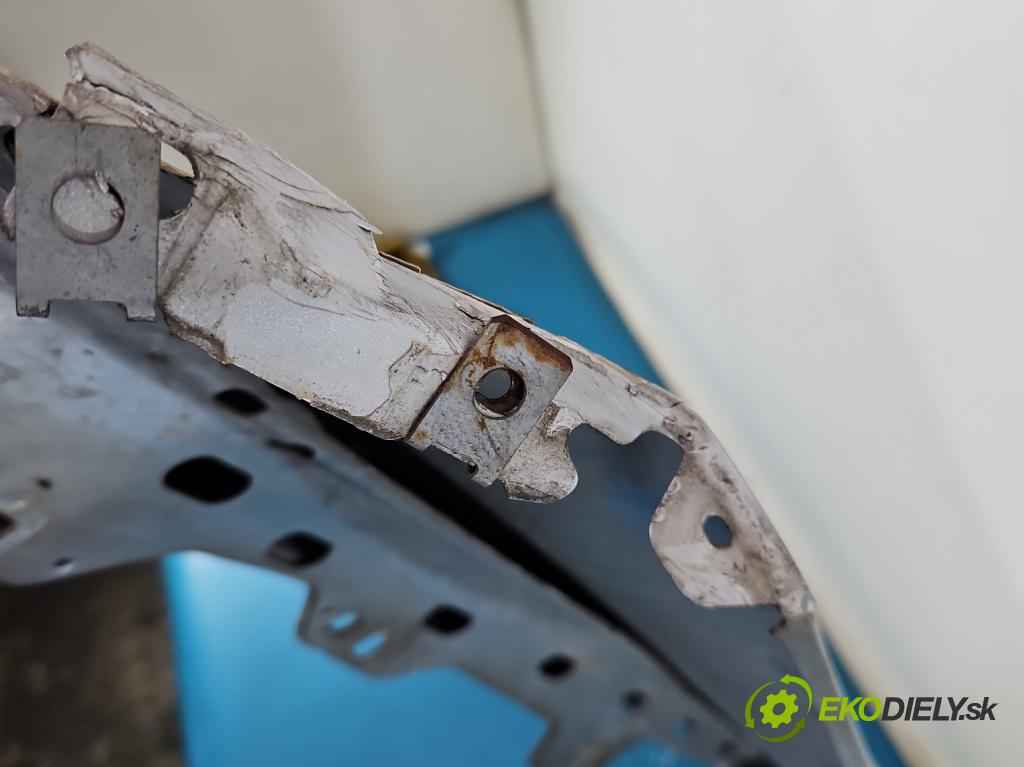 Mercedes CLS II C218 2010-2018 3.0 cdi (642853) 265KM automatic 195 kW 2987 cm3 4- blatnik přední levý  (Levý přední blatník)