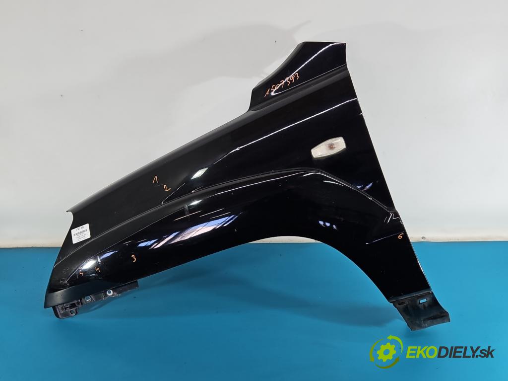 Kia Sportage II 2004-2010 2.0 16V 141 hp manual 104 kW 1975 cm3 5- blatnik přední levý  (Levý přední blatník)