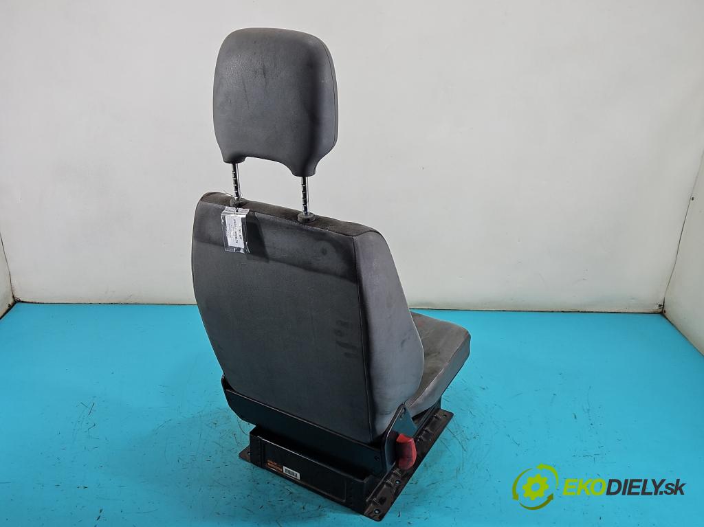 Vw LT II 1996-2006 2.5 TDI 95 hp manual 70 kW 2461 cm3 5- Sedadlo pravý  (Sedadlo)