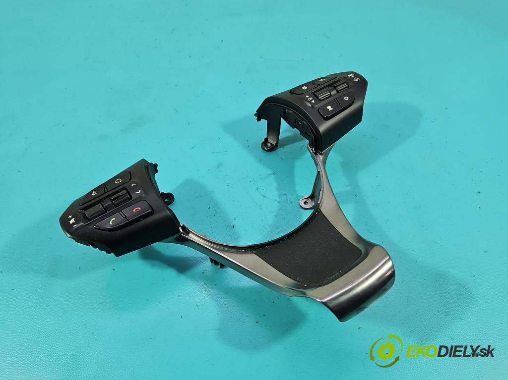 Kia Sorento III 2014-2020 2.0 crdi 185 HP automatic 136 kW 1999 cm3 5- prepínač multifunkční: řízení:  (Prepínacie páčky pod volantom)