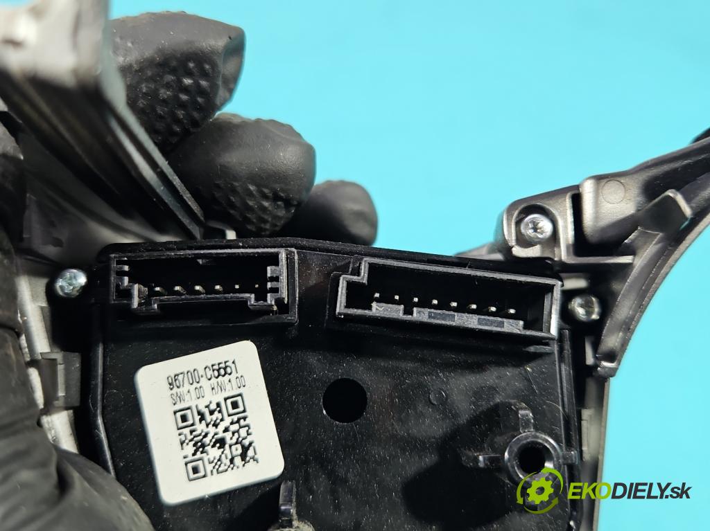 Kia Sorento III 2014-2020 2.0 crdi 185 HP automatic 136 kW 1999 cm3 5- prepínač multifunkční: řízení:  (Prepínacie páčky pod volantom)