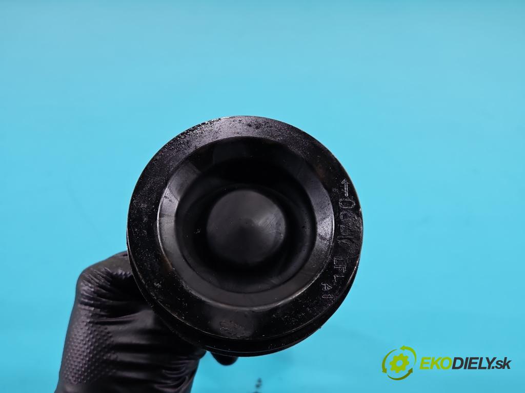 Kia Sorento III 2014-2020 2.0 crdi 185 HP automatic 136 kW 1999 cm3 5- piest  (Piest)