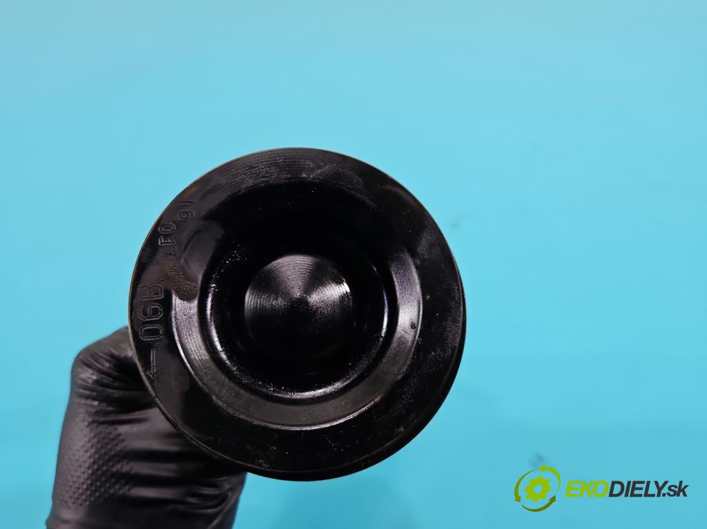 Kia Sorento III 2014-2020 2.0 crdi 185 HP automatic 136 kW 1999 cm3 5- piest  (Piest)