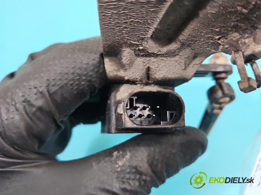 Mercedes CLS II C218 2010-2018 3.0 cdi (642853) 265KM automatic 195 kW 2987 cm3 4- snímač nastavenia xenon A0065428318 (Snímač)