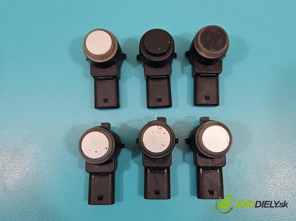 Mercedes CLS II C218 2010-2018 3.0 cdi (642853) 265KM automatic 195 kW 2987 cm3 4- snímač parkování A2125420018