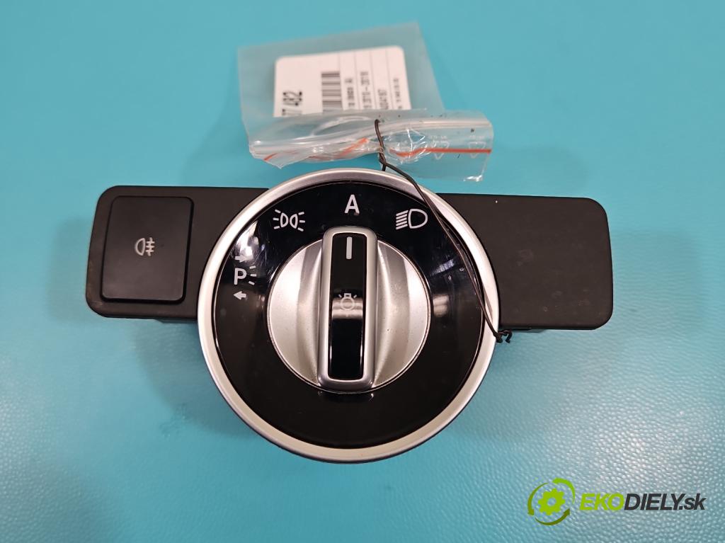 Mercedes CLS II C218 2010-2018 3.0 cdi 265KM automatic 195 kW 2987 cm3 4- Přepínač světel na deska:
