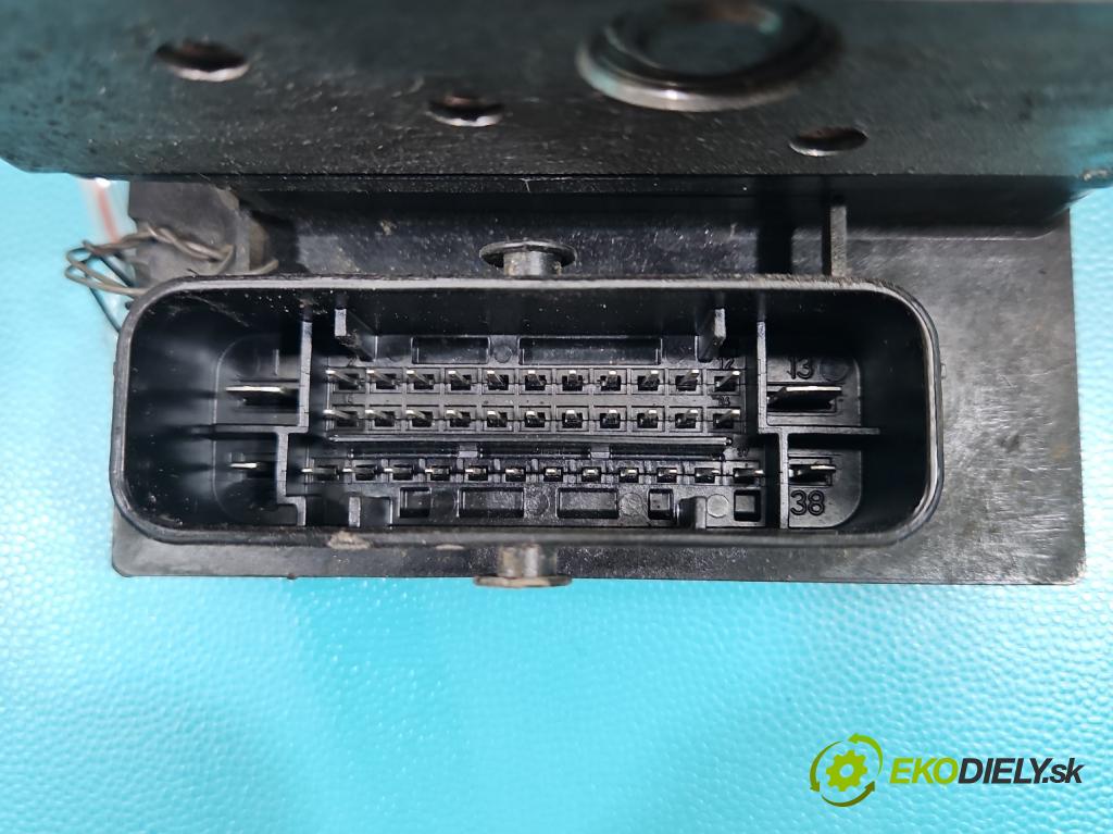 Mercedes CLS II C218 2010-2018 3.0 cdi (642853) 265KM automatic 195 kW 2987 cm3 4- čerpadlo abs 026523636 (Pumpa ABS)