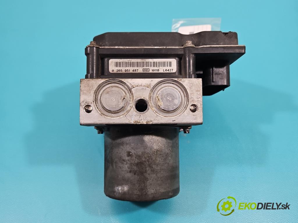 Mercedes CLS II C218 2010-2018 3.0 cdi (642853) 265KM automatic 195 kW 2987 cm3 4- čerpadlo abs 026523636 (Pumpa ABS)