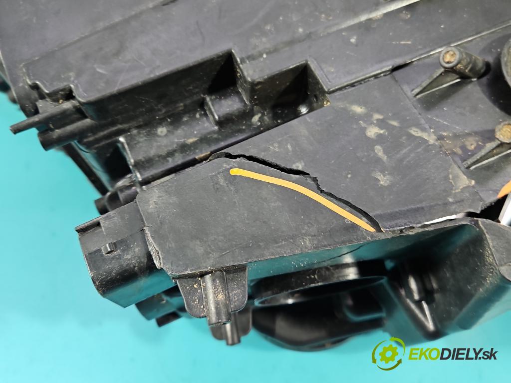 Bmw 5 F10 2010-2017 2.0b 184 hp automatic 135 kW 1997 cm3 4- světlo pravý 7203240 (Pravé přední světlo)