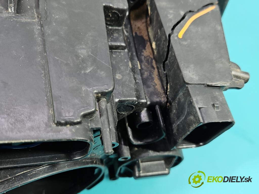 Bmw 5 F10 2010-2017 2.0b 184 hp automatic 135 kW 1997 cm3 4- světlo pravý 7203240 (Pravé přední světlo)