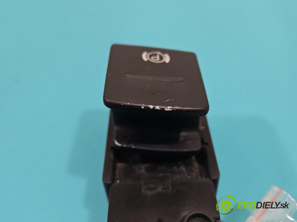 Audi A8 D3 2002-2009 3.0 tdi 232KM automatic 171 kW 2967 cm3 4- prepínač brzda: ručný 4E1927225 (Prepínacie páčky pod volantom)