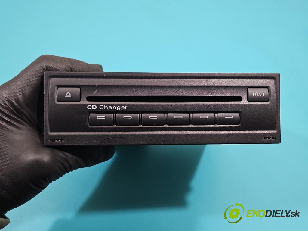 Audi A8 D3 2002-2009 3.0 tdi 232KM automatic 171 kW 2967 cm3 4- Měnič: cd 4E0035111A (CD měnič)