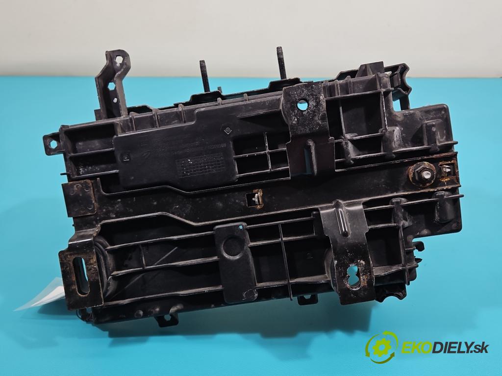 Opel Mokka A 2012-2019 1.4 T 140 hp manual 103 kW 1364 cm3 5- obal akumulatora 95212250