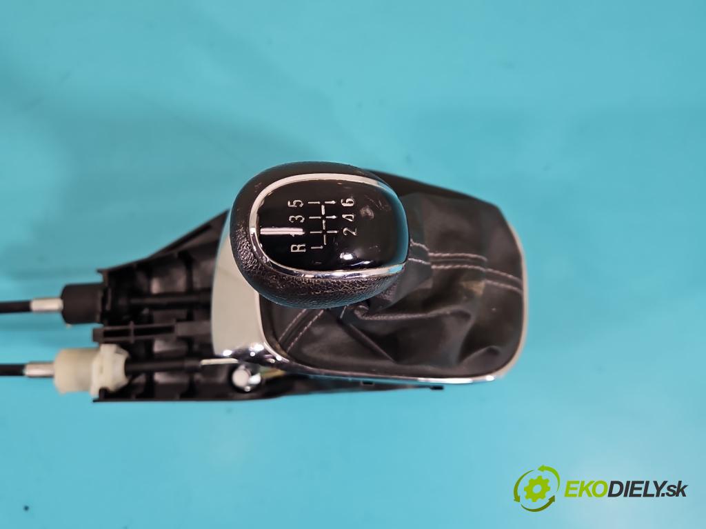 Opel Mokka A 2012-2019 1.4 T 140 HP manual 103 kW 1364 cm3 5- Páka: Změny: stupeň,rýchlosť 55484933 (Rýchlostná páka (kulisa))