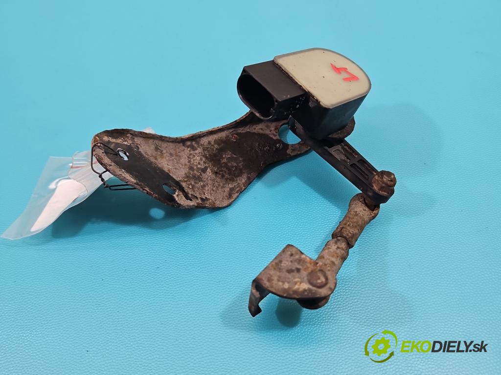 Audi A8 D3 2002-2009 3.0 tdi 232KM automatic 171 kW 2967 cm3 4- snímač nastavenia xenon 4E0907503C (Snímač)