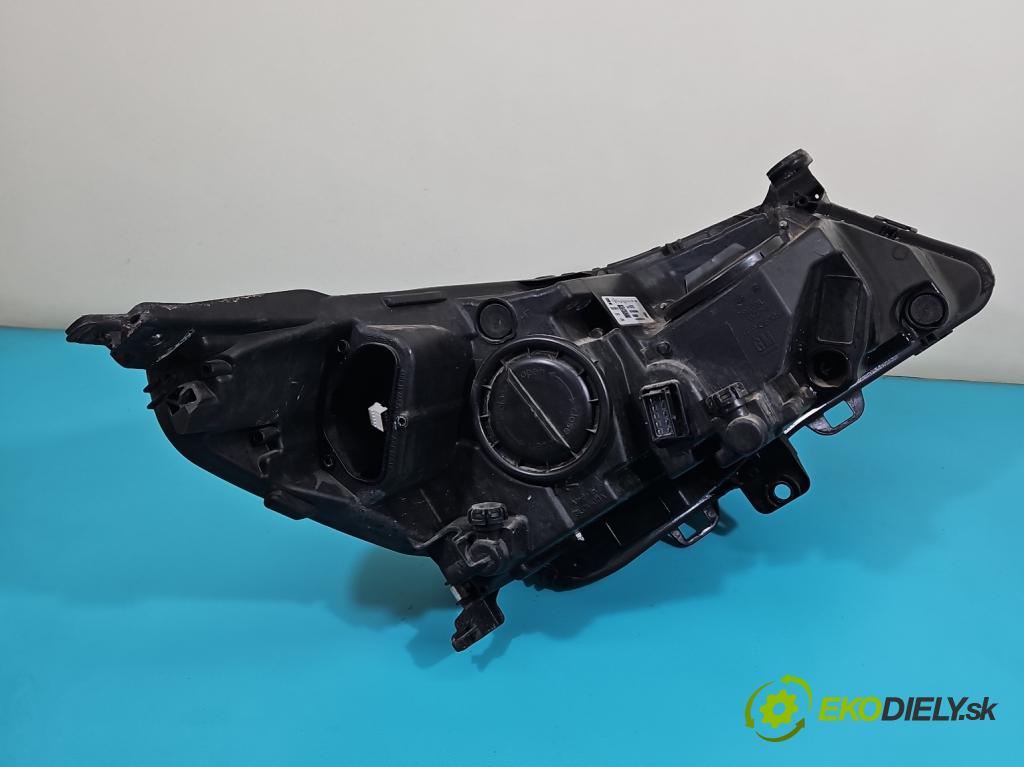 Opel Astra V  2015-2022 1.5 cdti 105 HP manual 77 kW 1496 cm3 5- Reflektor: ľavý 39158005 (Kľučka dverí ostatné)