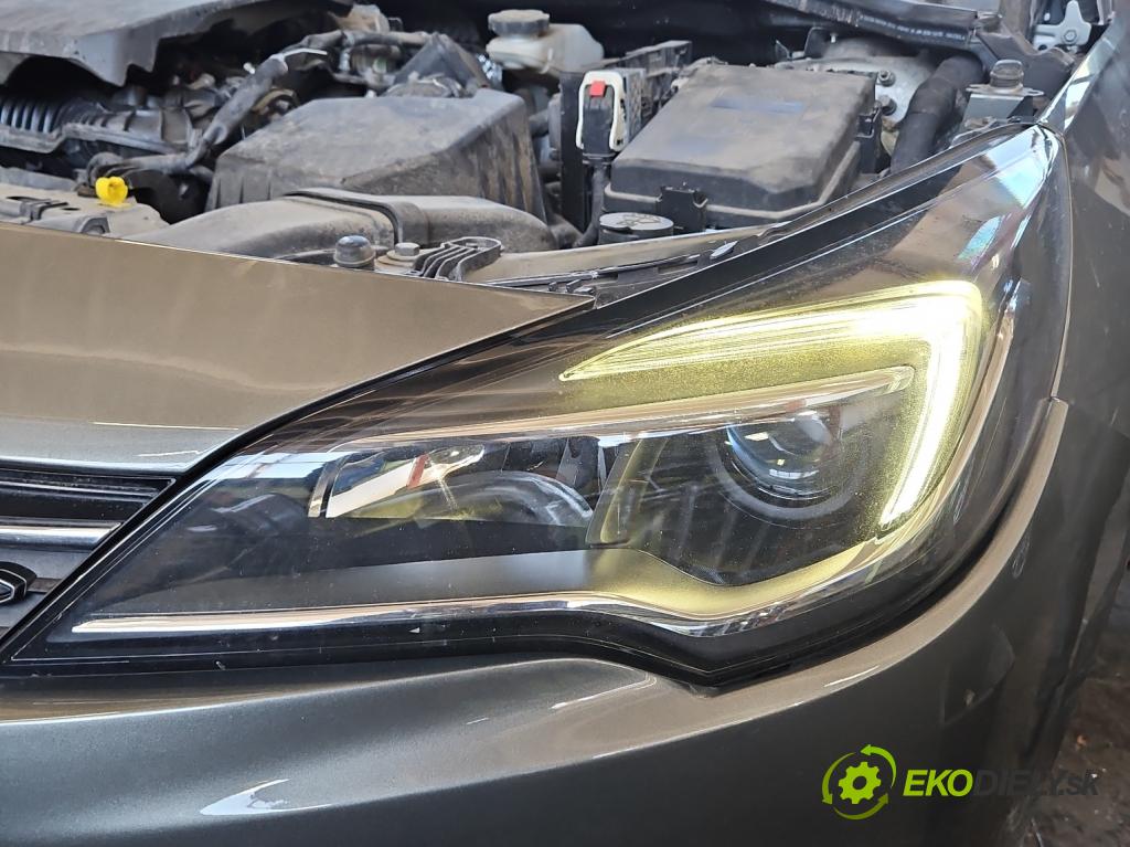 Opel Astra V  2015-2022 1.5 cdti 105 HP manual 77 kW 1496 cm3 5- Reflektor: ľavý 39158005 (Kľučka dverí ostatné)