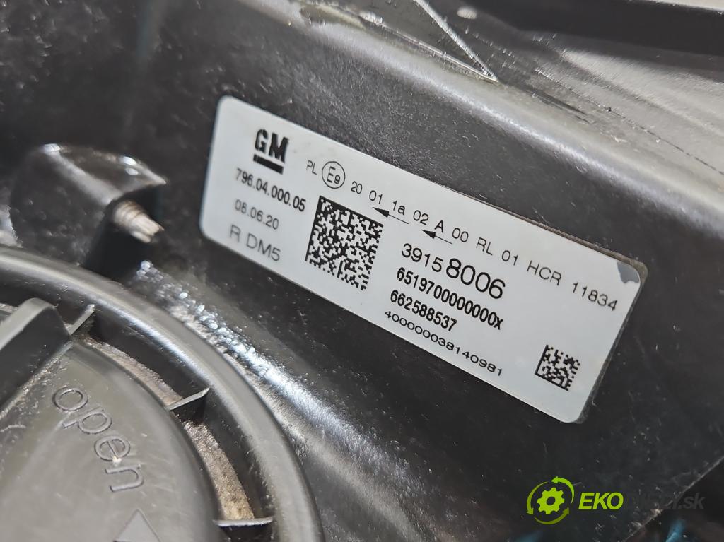 Opel Astra V  2015-2022 1.5 cdti 105 hp manual 77 kW 1496 cm3 5- světlo pravý 39158006 (Pravé přední světlo)