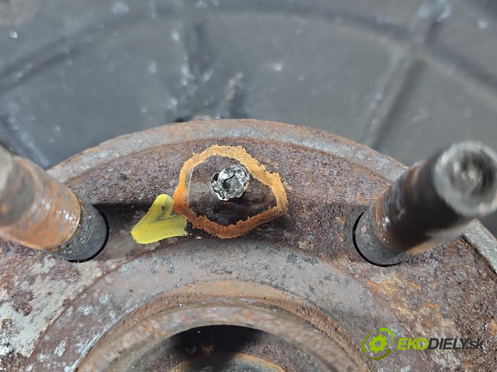 Opel Mokka A 2012-2019 1.4 T 140 hp manual 103 kW 1364 cm3 5- náboj pravé  (Náboj kola)