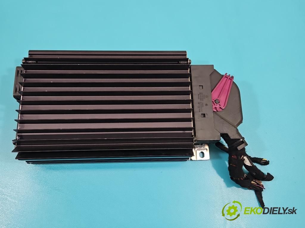 Audi A8 D3 2002-2009 3.0 tdi 232KM automatic 171 kW 2967 cm3 4- Zesilovač: 4E0035223A (Zosilňovač)