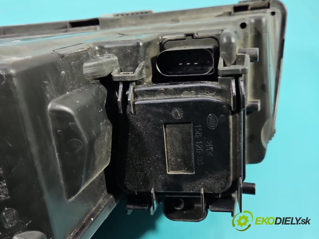 Audi A8 D3 2002-2009 3.0 tdi 232KM automatic 171 kW 2967 cm3 4- světlo pravý  (Pravé přední světlo)