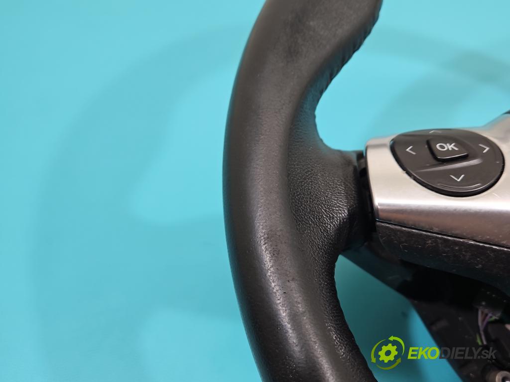 Ford Focus Mk3 2010-2018 1.6 tdci 116 HP manual 85 kW 1560 cm3 5- volant AM513600DE-3ZHE (Volant)