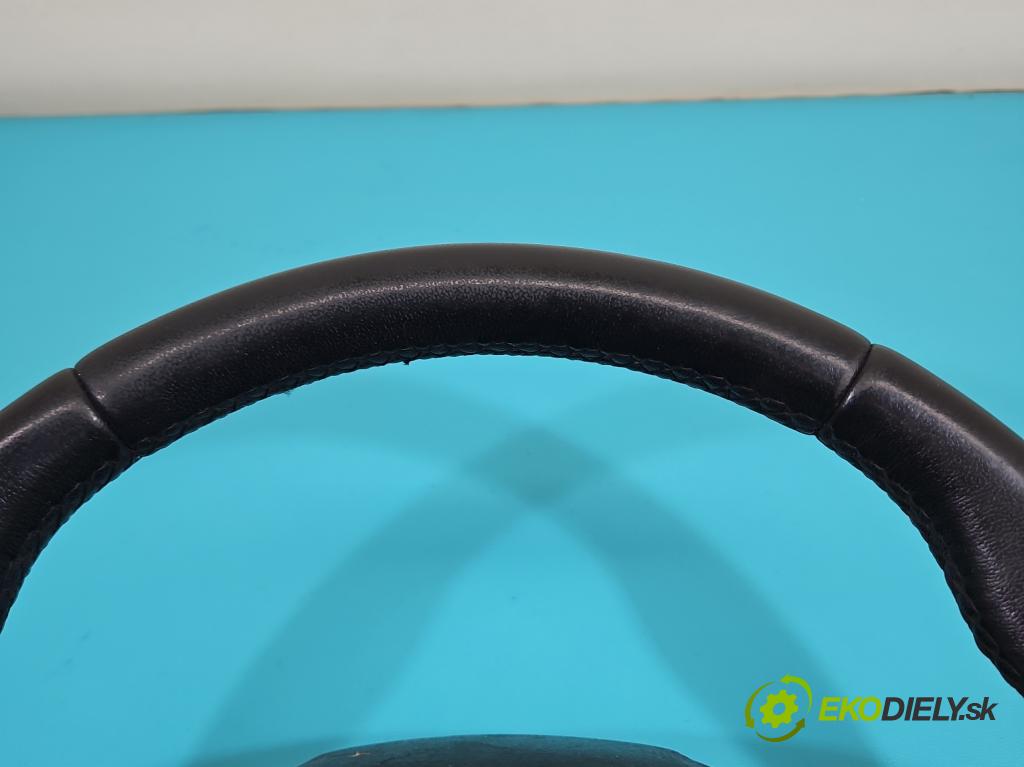 Ford Focus Mk3 2010-2018 1.6 tdci 116 HP manual 85 kW 1560 cm3 5- volant AM513600DE-3ZHE (Volant)