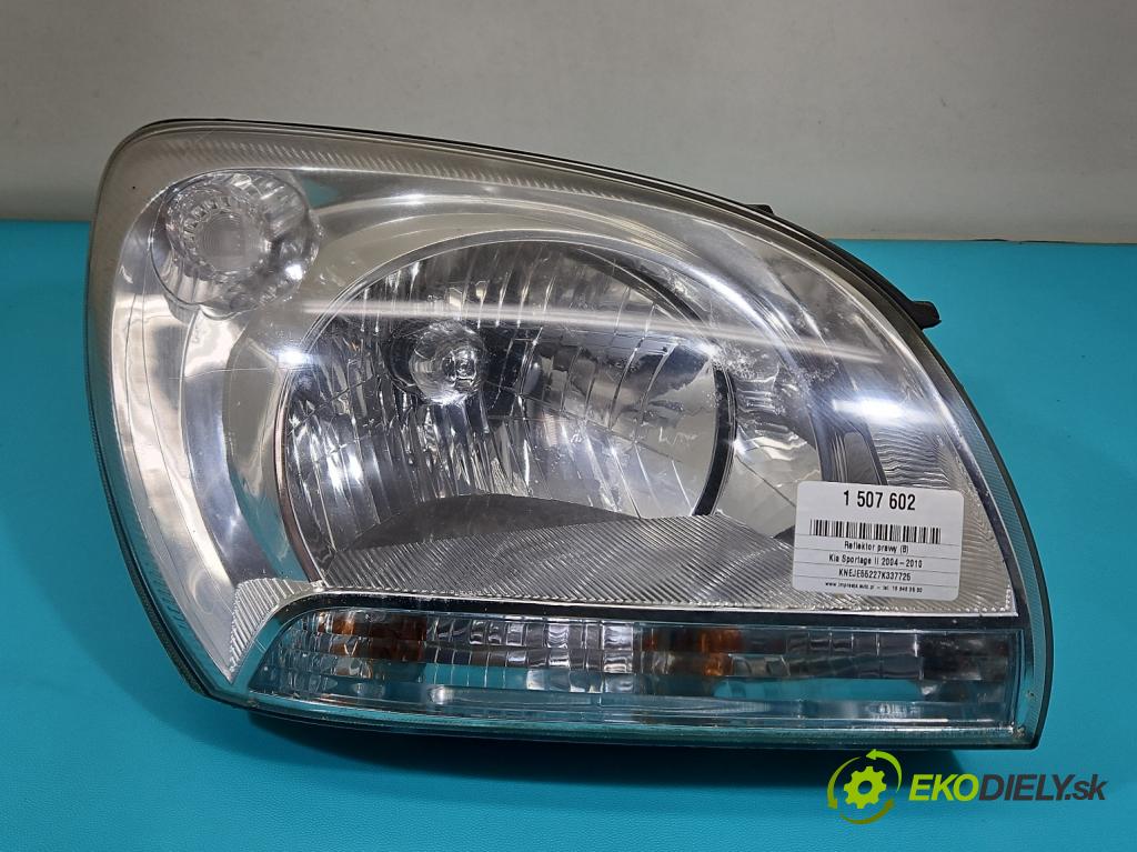 Kia Sportage II 2004-2010 2.0 16V 141 HP manual 104 kW 1975 cm3 5- Reflektor: pravý  (Svetlo predné pravé)