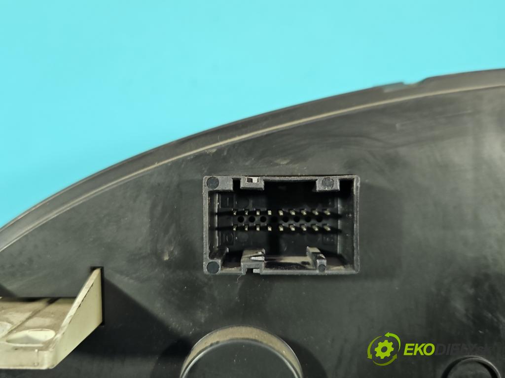 Fiat Ducato III 2006-2014 2.2 jtd 101 HP manual 74 kW 2198 cm3 5- prístrojovka/ budíky 1340672080 (Prístrojová doska)