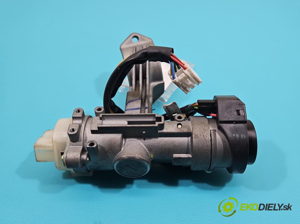 Kia Sportage II 2004-2010 2.0 16V 141 HP manual 104 kW 1975 cm3 5- Spínačka  (Spínacia skrinka)