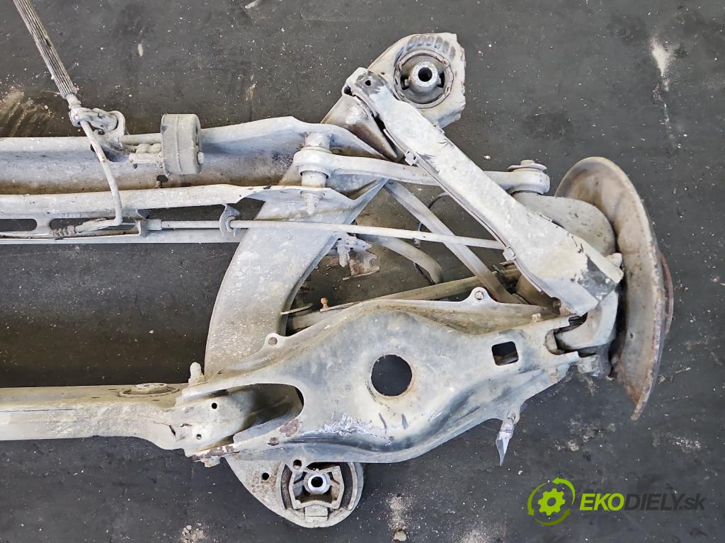 Mercedes CLS II C218 2010-2018 3.0 cdi (642853) 265KM automatic 195 kW 2987 cm3 4- zadní výztuha 2183500200 (Zadní výztuha)