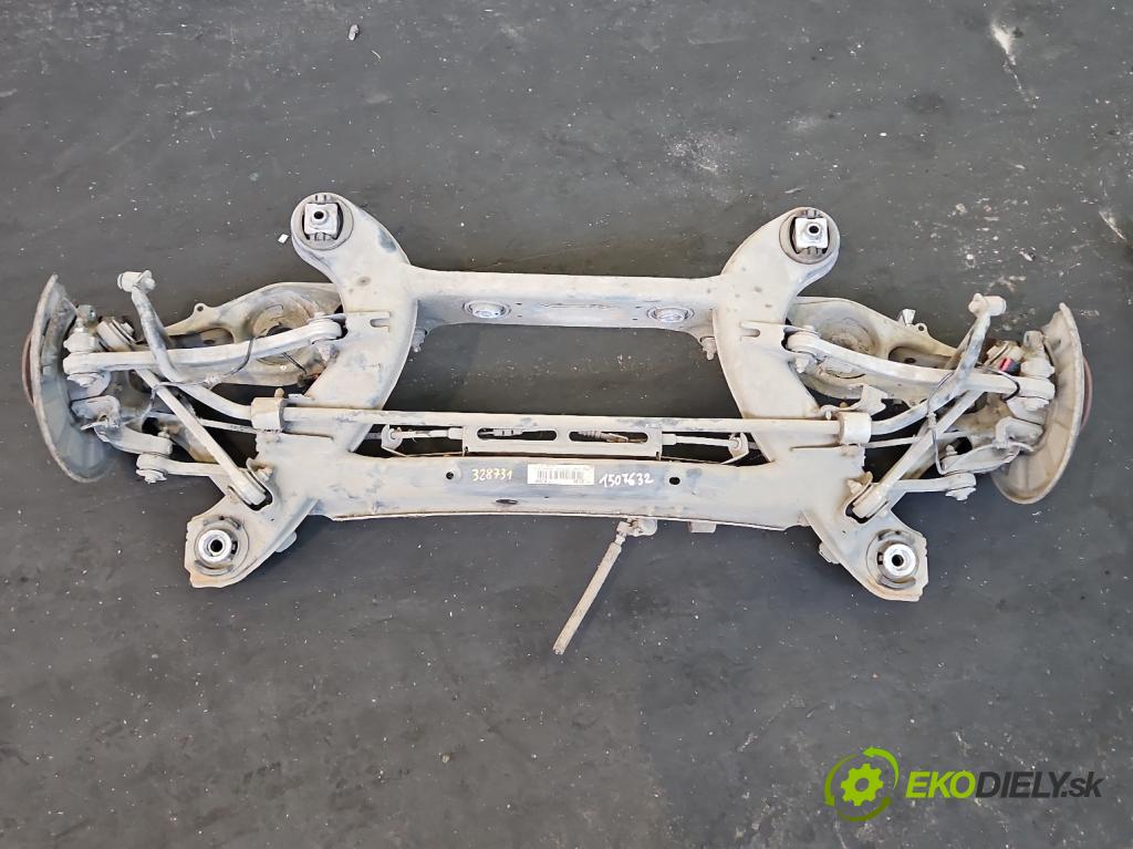 Mercedes CLS II C218 2010-2018 3.0 cdi (642853) 265KM automatic 195 kW 2987 cm3 4- zadní výztuha 2183500200 (Zadní výztuha)