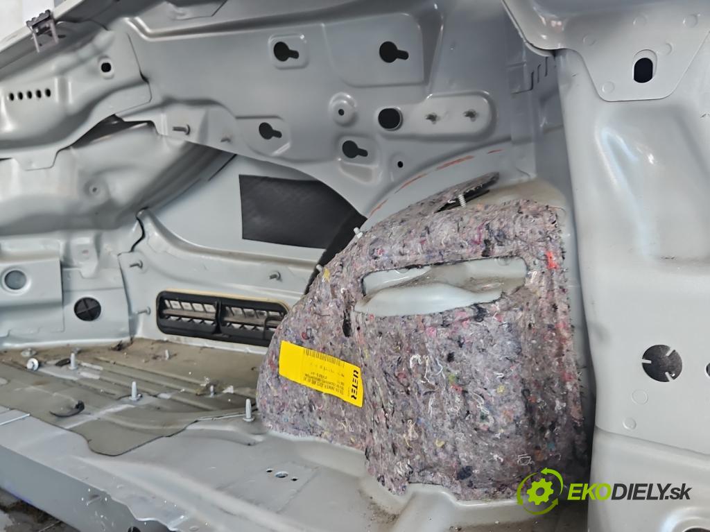 Mercedes CLS II C218 2010-2018 3.0 cdi 265KM automatic 195 kW 2987 cm3 4- blatnik zadní levý