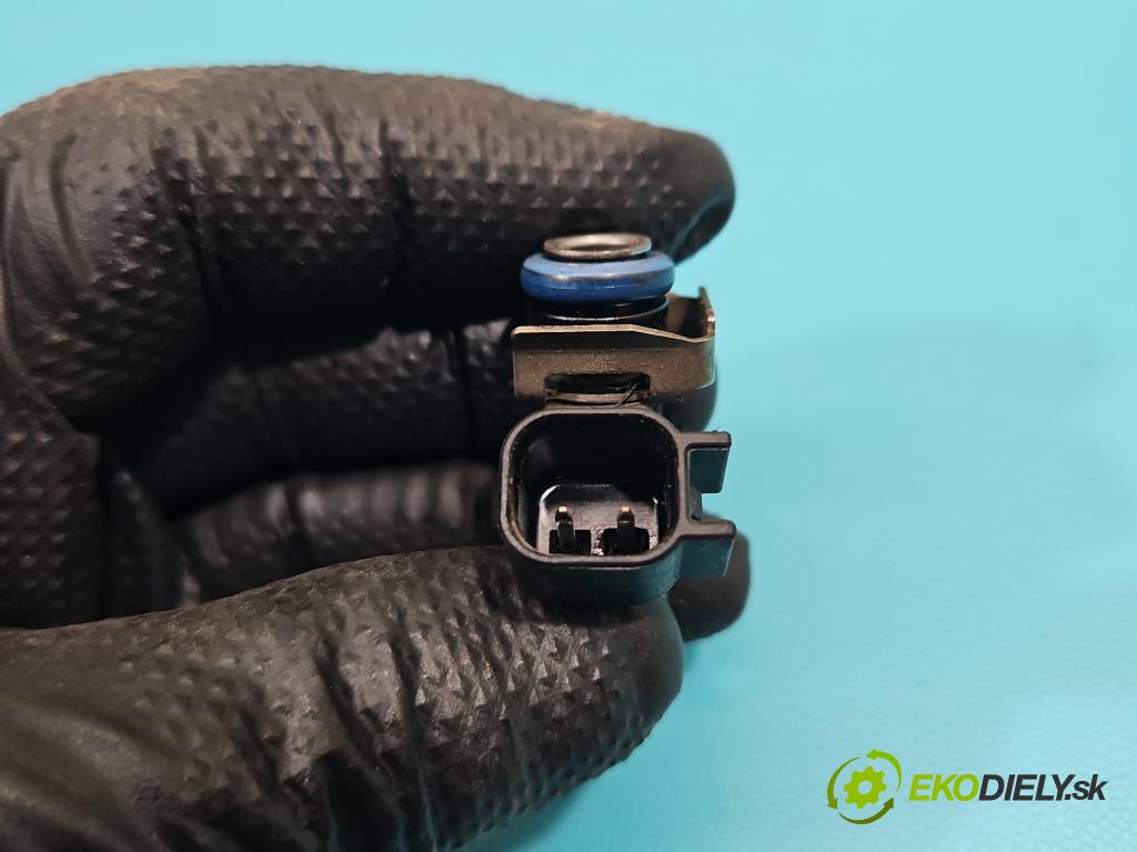 Mazda CX-9 3.7 V6 273KM: automatic 201 kW 3726 cm3 5- vstrek 0280158091 (Vstrekovač paliva)