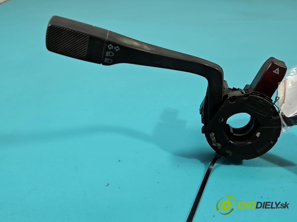 Vw Transporter T4 1990-2003 2.4 77 HP manual 57 kW 2370 cm3 5- prepínač komplex:  (Prepínacie páčky pod volantom)