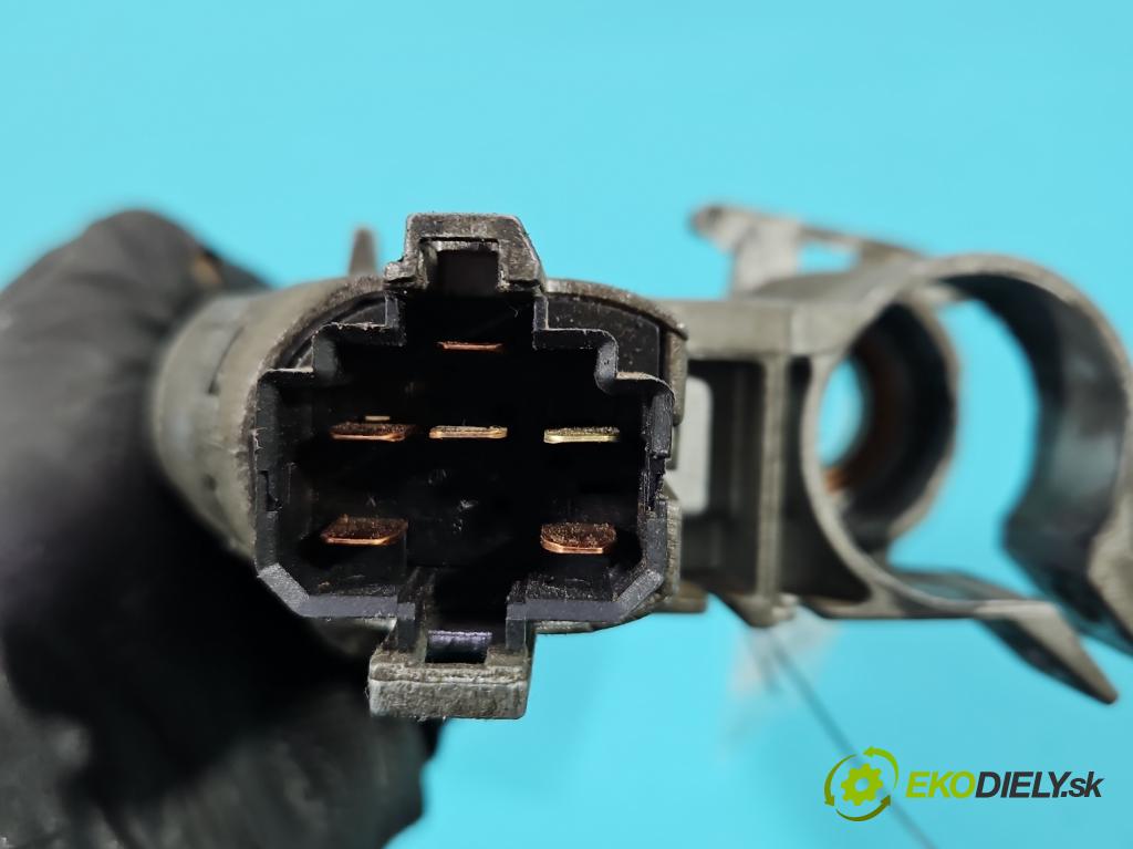 Vw Transporter T4 1990-2003 2.4 77 HP manual 57 kW 2370 cm3 5- Spínačka 701905851 (Spínacia skrinka)