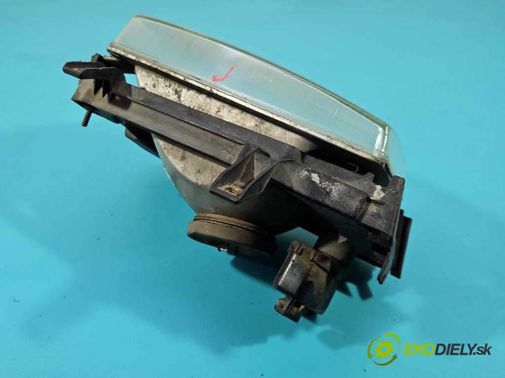 Vw Transporter T4 1990-2003 2.4 77 HP manual 57 kW 2370 cm3 5- Reflektor: pravý  (Svetlo predné pravé)