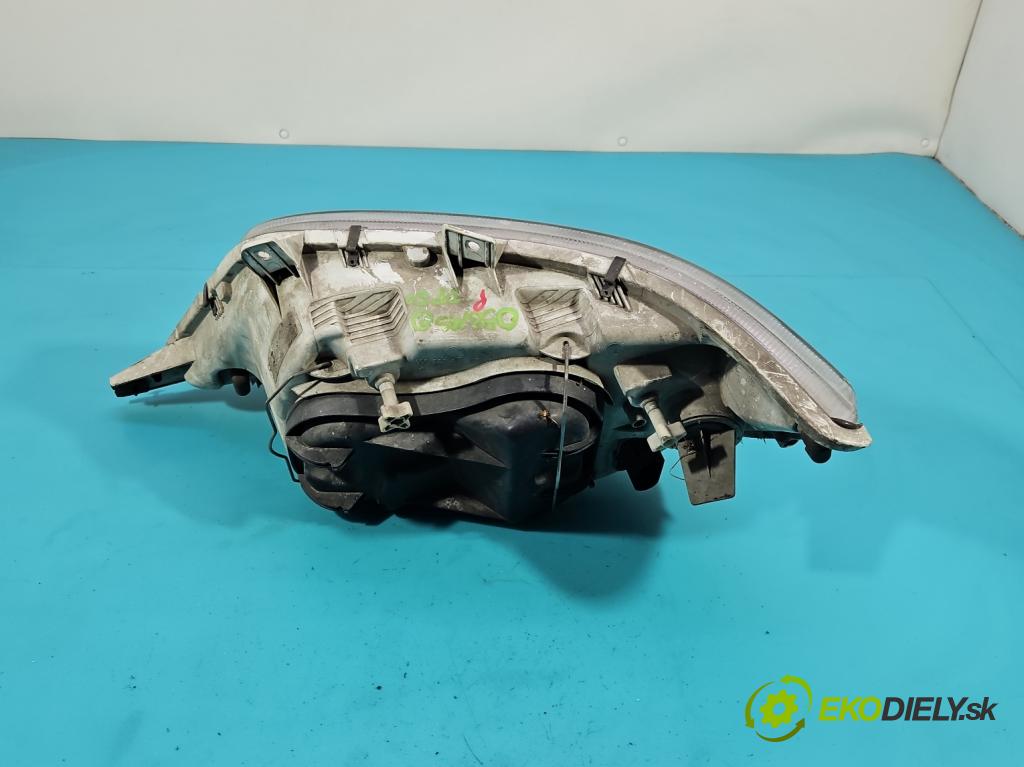 Mercedes Sprinter I 1995-2006 2.2 cdi 82 HP manual 60 kW 2148 cm3 5- Reflektor: pravý  (Svetlo predné pravé)