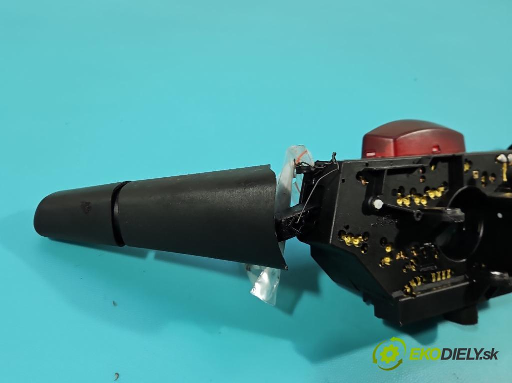 Mercedes Sprinter I 1995-2006 2,2.0 cdi 82 HP manual 60 kW 2148 cm3 5- prepínač komplex:  (Prepínacie páčky pod volantom)