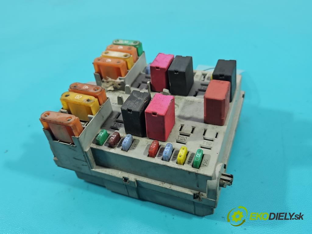 Fiat Ducato III 2006-2014 2.2 jtd 101 hp manual 74 kW 2198 cm3 5- skříňka pojistková 1349946080 (Pojistková skříňka)